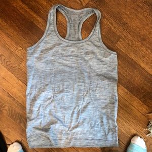 Lululemon Swiftly Tech Racerback size 8